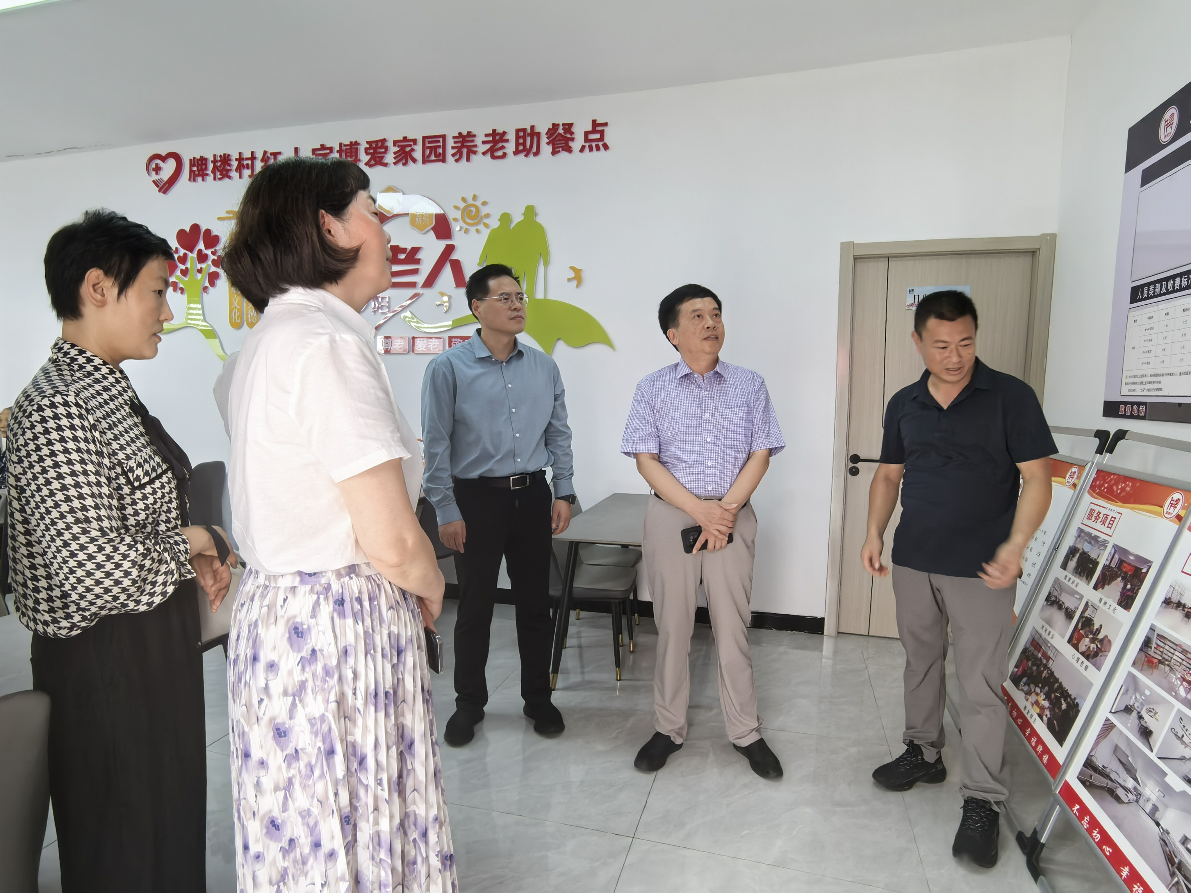 金湖2.jpg
